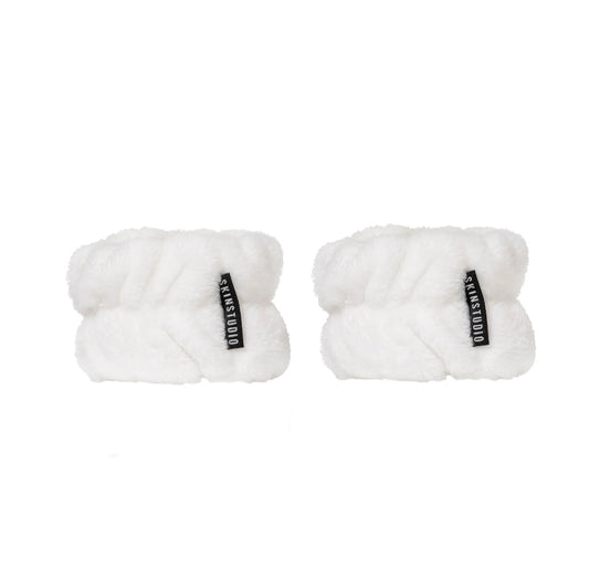 BPerfect Skin Studio microfibre anti-drip wristbands